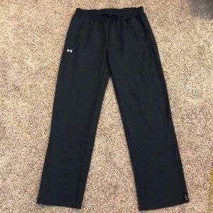 Ladies Under Armour all seasons athletic pants